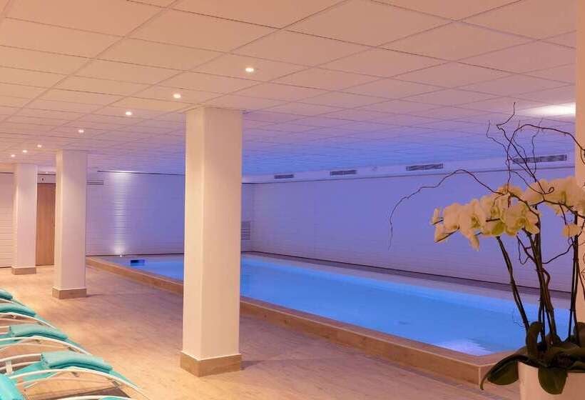 هتل Best Western Plus Hôtel Escapade Senlis