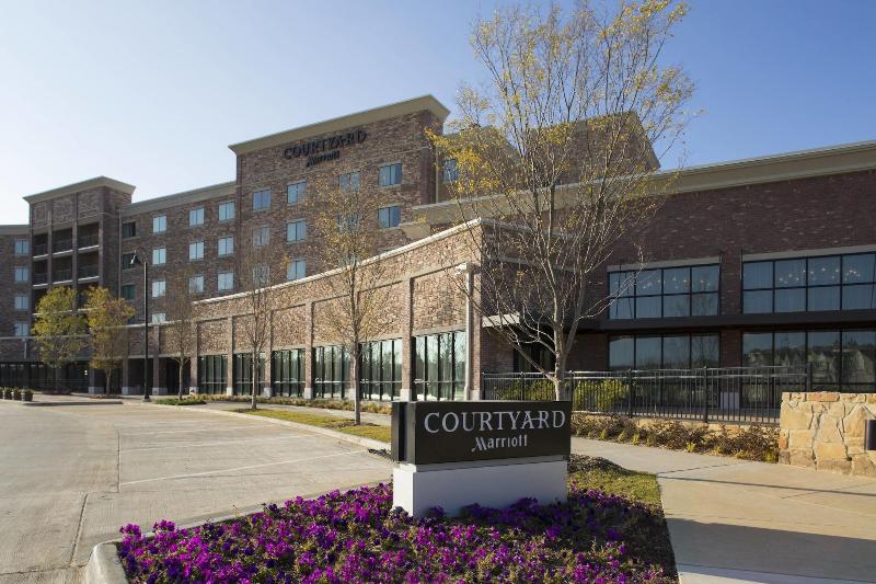 Отель Courtyard By Marriott Dallas Flower Mound