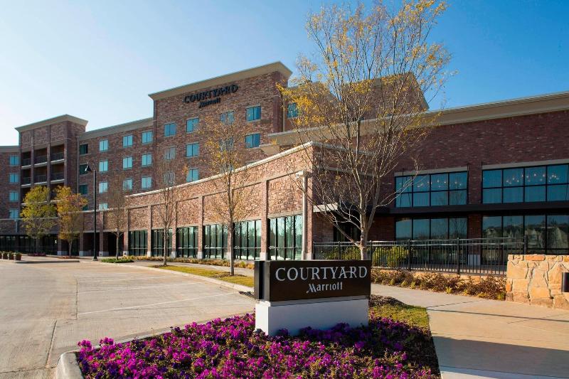 Отель Courtyard By Marriott Dallas Flower Mound