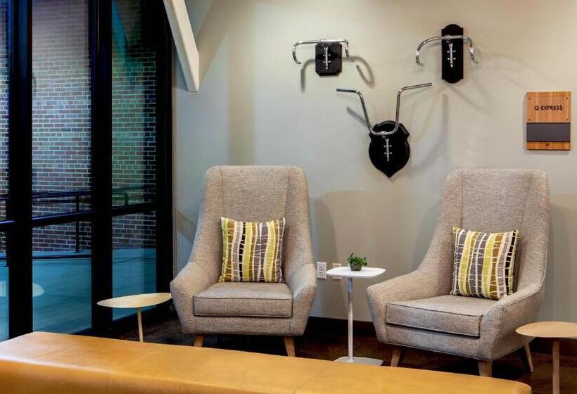 Отель Element Moline