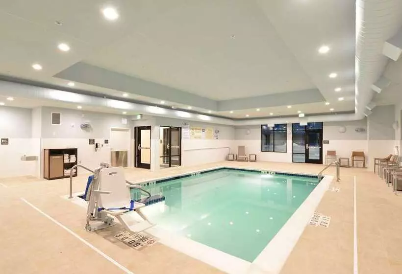 ホテル Hampton Inn & Suites Menomonie Uw Stout