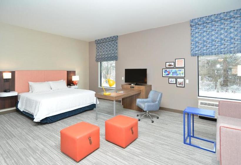 酒店 Hampton Inn & Suites Menomonie Uw Stout