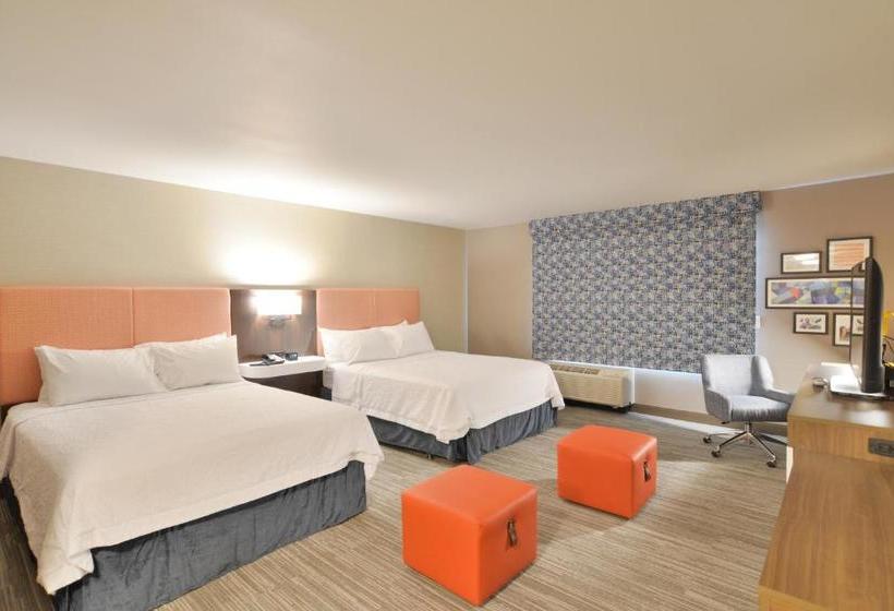 酒店 Hampton Inn & Suites Menomonie Uw Stout