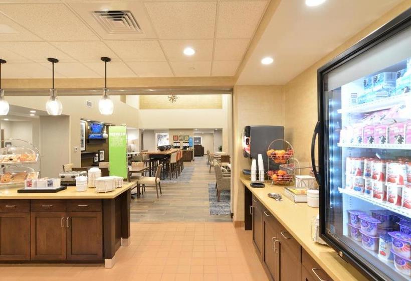 酒店 Hampton Inn & Suites Menomonie Uw Stout