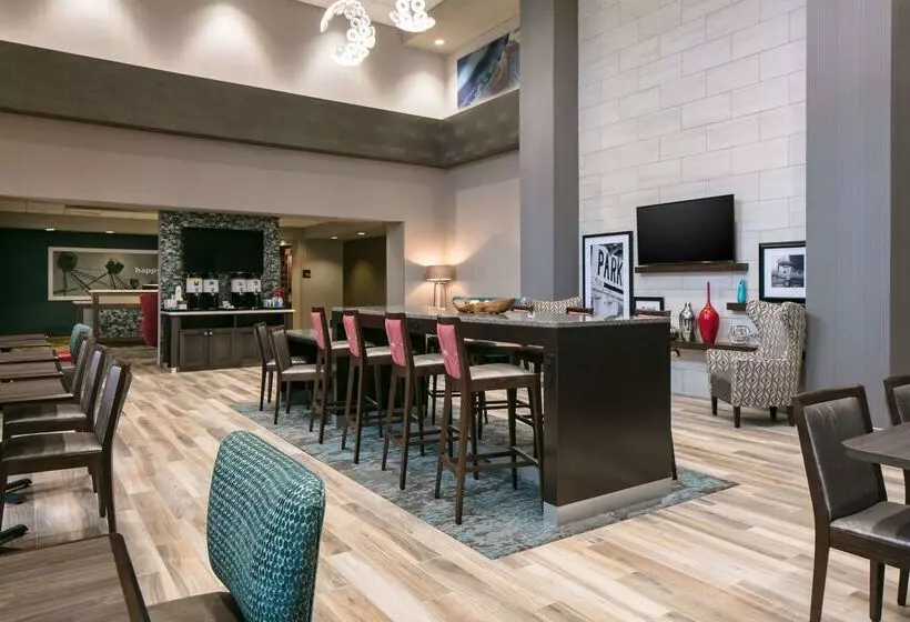 ホテル Hampton Inn Wichita Northwest