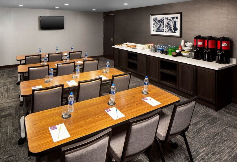 Отель Hyatt Place Long Island City/new York City