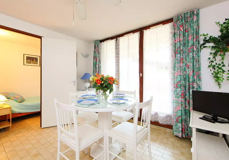 Hotelli Les Estivales