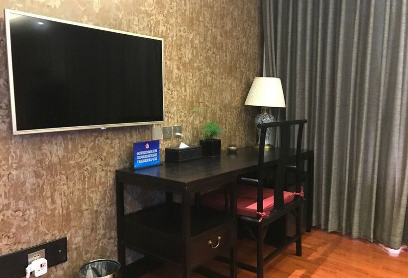 Fotos del hotel Lypin Courtyard:  11