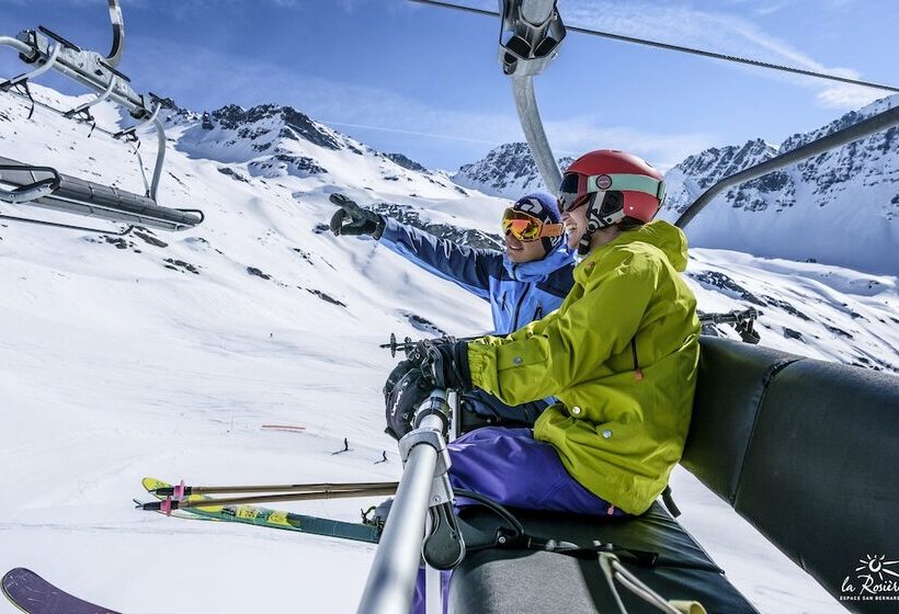 Отель Ily Hôtels & Spa La Rosière