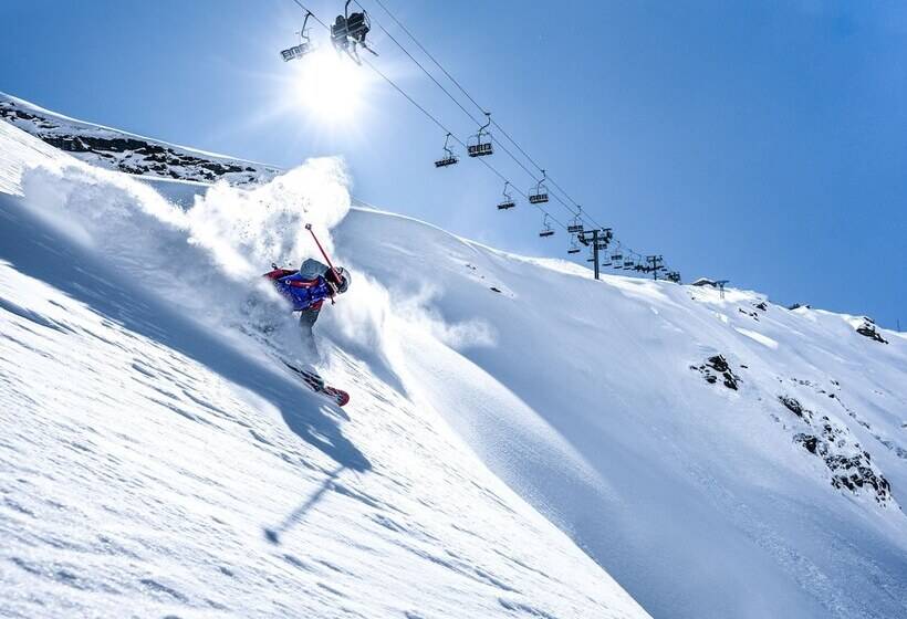 Отель Ily Hôtels & Spa La Rosière