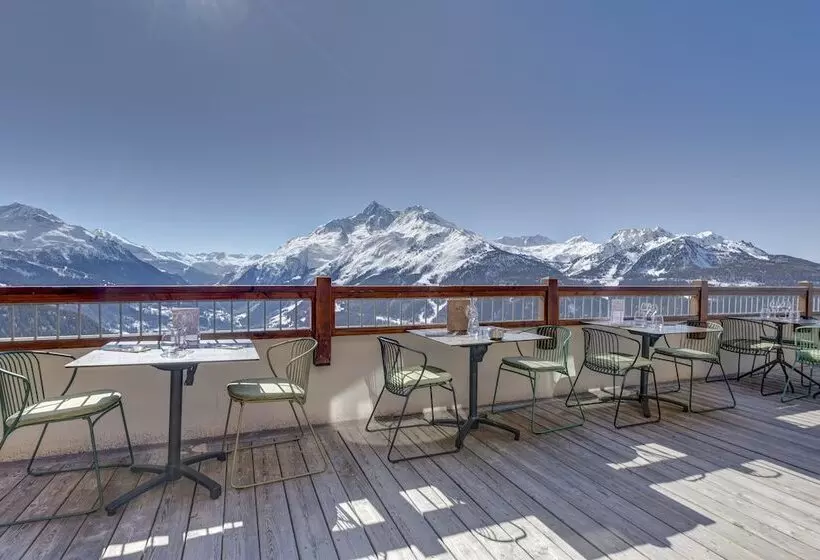 ホテル Ily Hôtels & Spa La Rosière