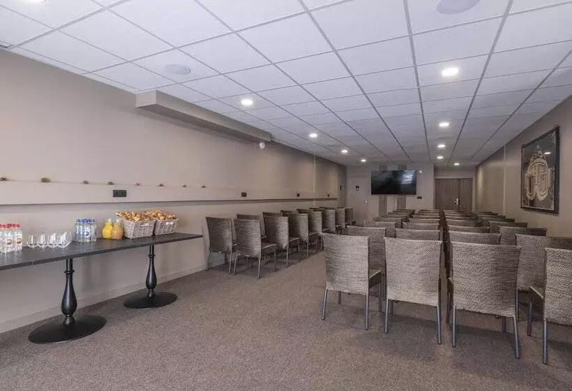 ホテル Ily Hôtels & Spa La Rosière