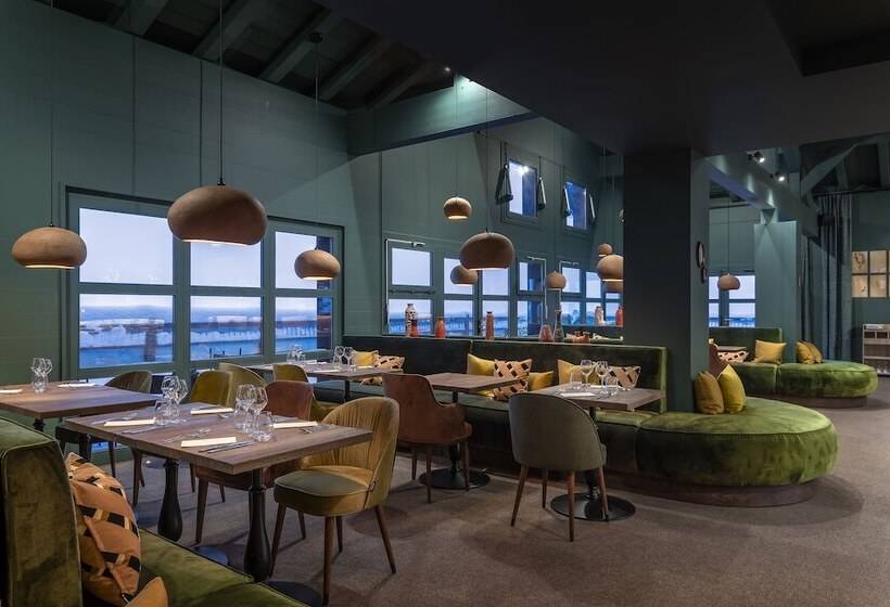 Отель Ily Hôtels & Spa La Rosière