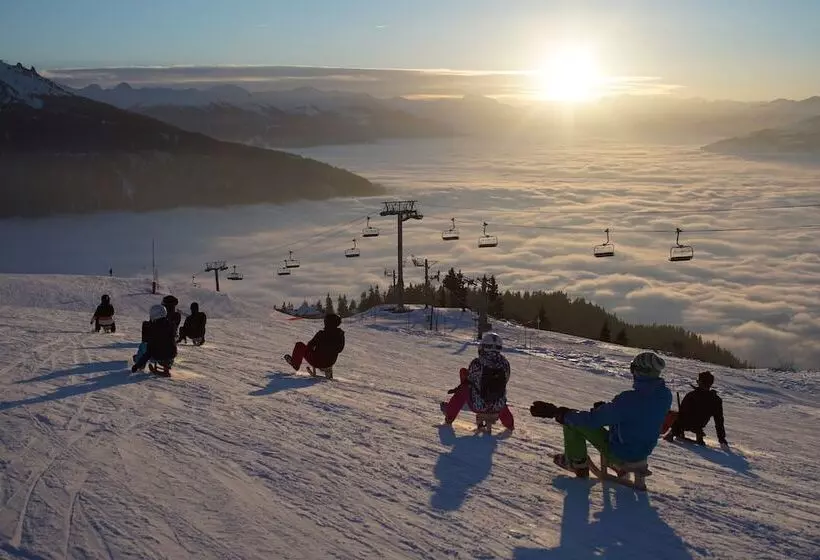 ホテル Ily Hôtels & Spa La Rosière