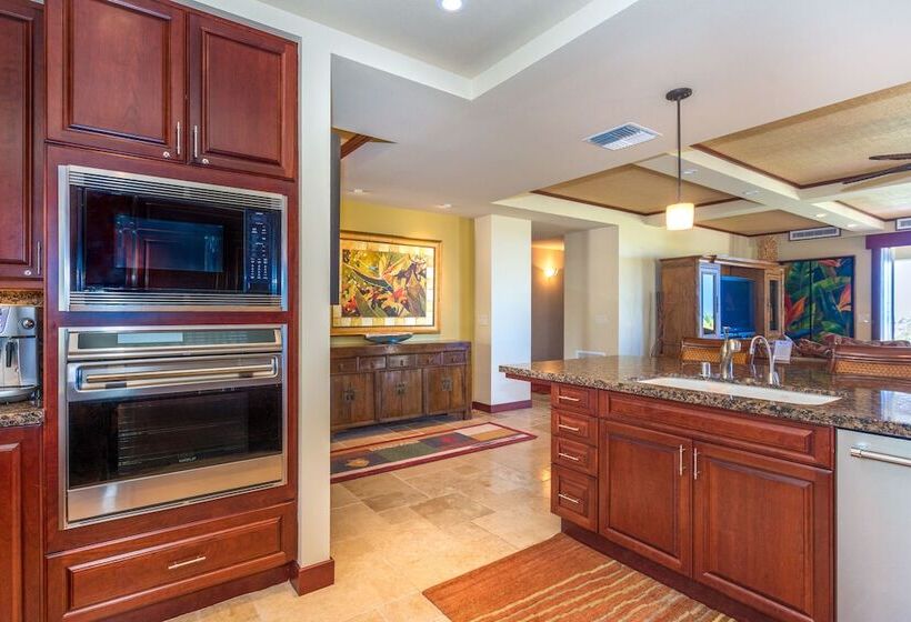 Wai'ula'ula At Mauna Kea