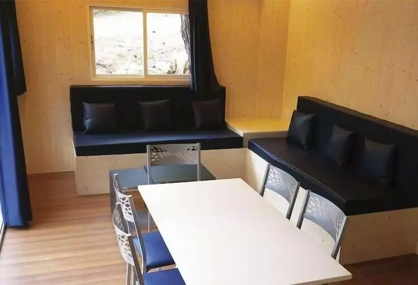 Camping Cala Montgó