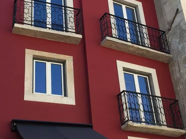 Dalma Old Town   Castelo