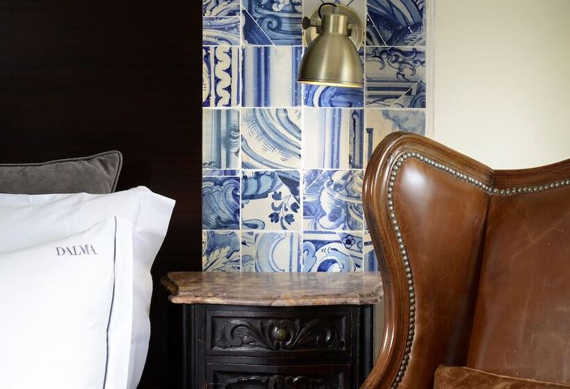 Dalma Old Town   Castelo