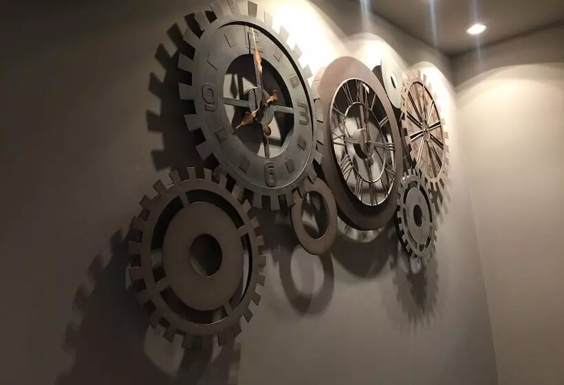 Dalma Old Town   Castelo