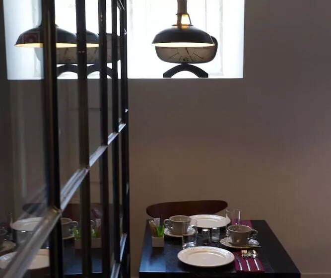 Dalma Old Town   Castelo