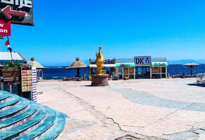 Deep Blue Divers Hostel Dahab