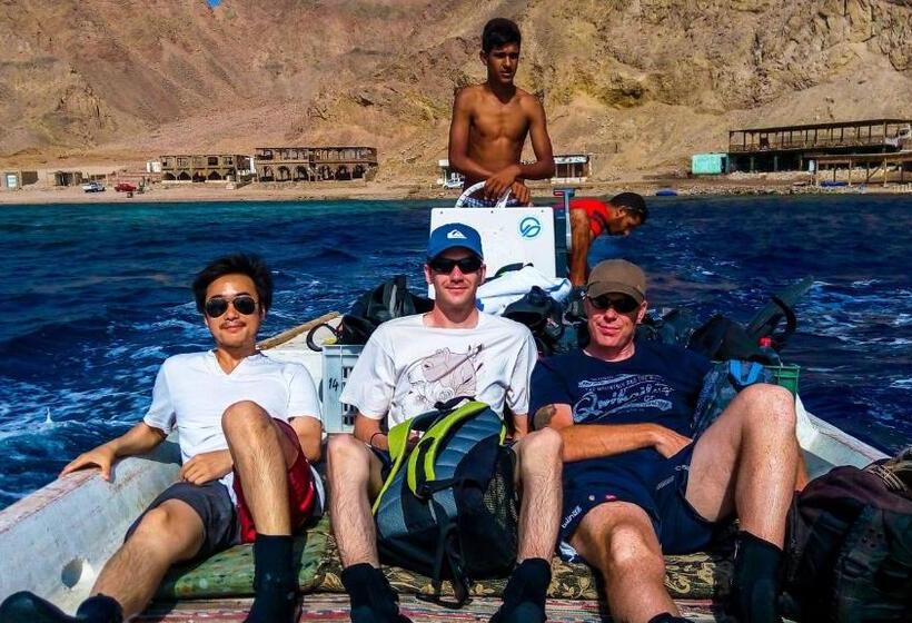 Deep Blue Divers Hostel Dahab