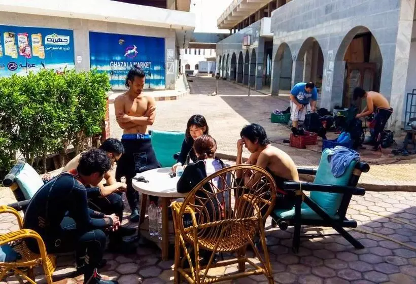 Deep Blue Divers Hostel Dahab