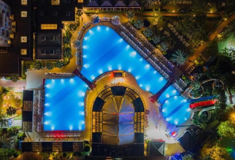 Euphoria Palm Beach Resort