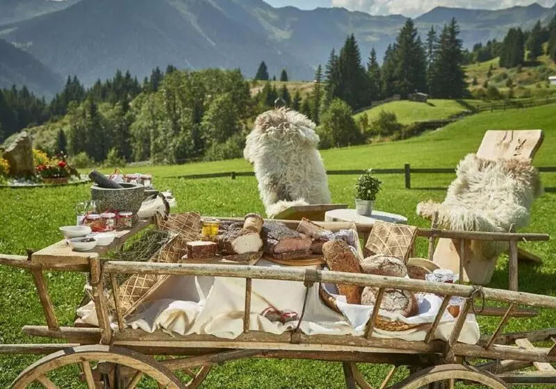 Hotelli Alpenoase Sonnhof