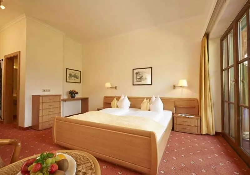 Hotelli Alpenoase Sonnhof