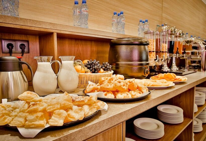 هتل Ameri Plaza Tbilisi