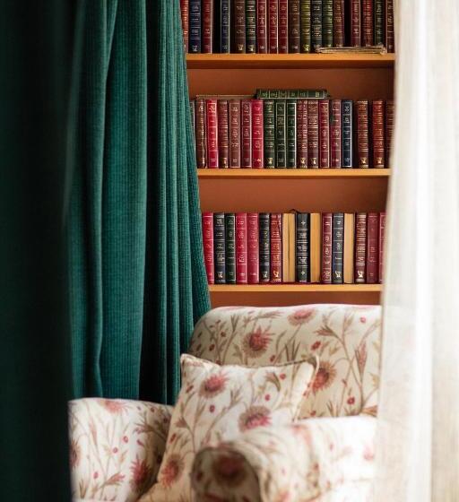 فندق Augill Castle