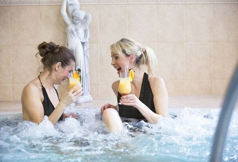 فندق Bristol Kralovska Vila