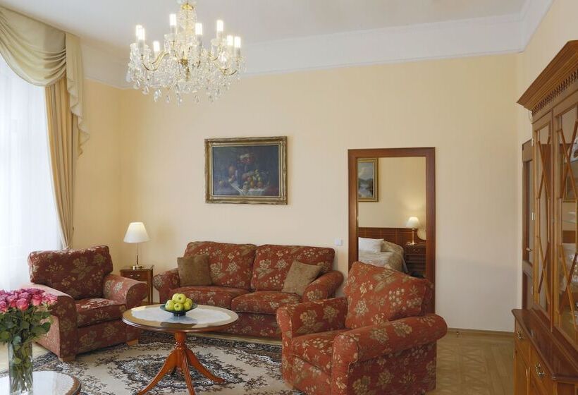 فندق Bristol Kralovska Vila