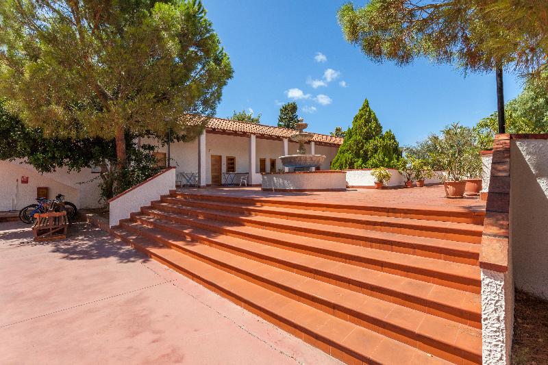 هتل Th Gioiosa Mare   Capo Calavà Village