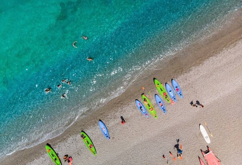 هتل Th Gioiosa Mare   Capo Calavà Village