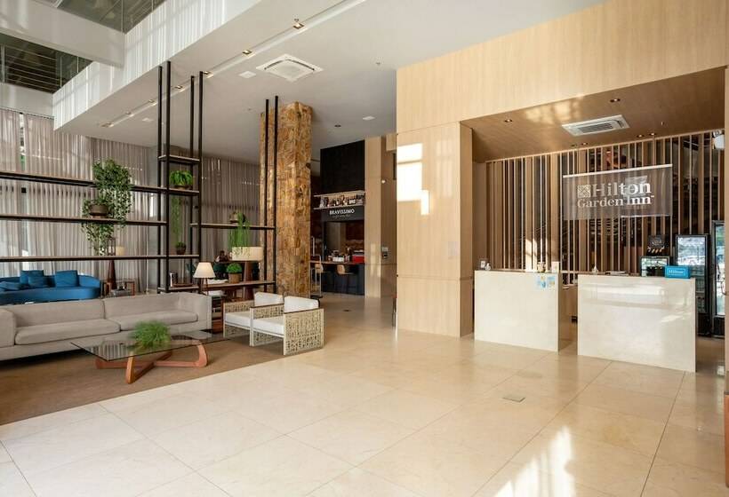 ホテル Hilton Garden Inn Itajai Praia Brava