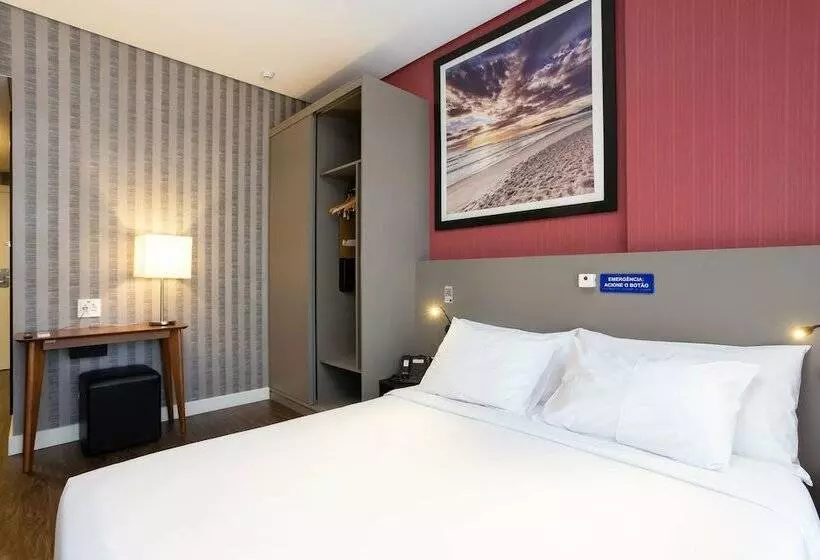 Hotelli Hilton Garden Inn Itajai Praia Brava