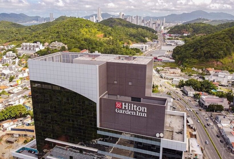 ホテル Hilton Garden Inn Itajai Praia Brava