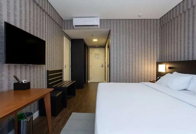 ホテル Hilton Garden Inn Itajai Praia Brava