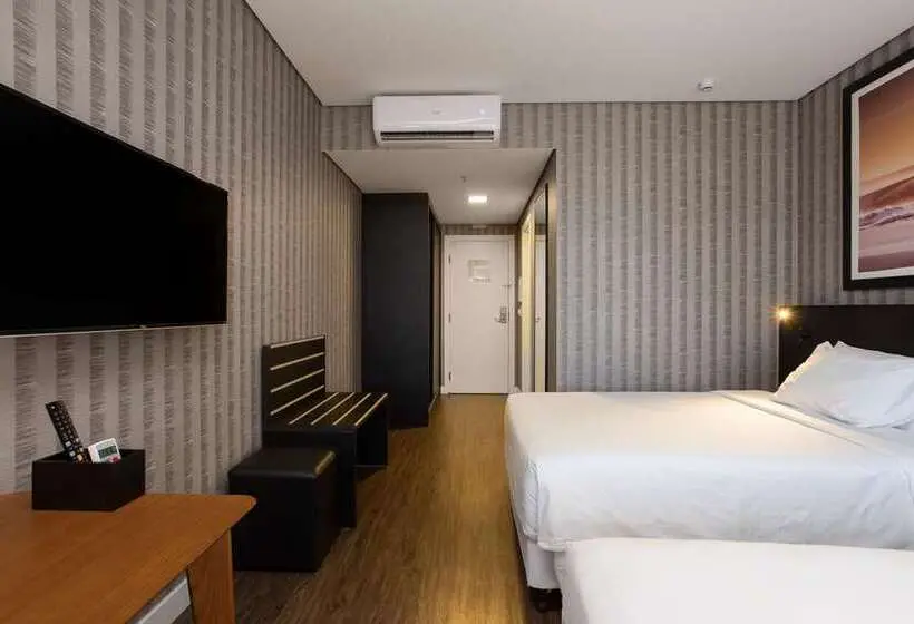 ホテル Hilton Garden Inn Itajai Praia Brava