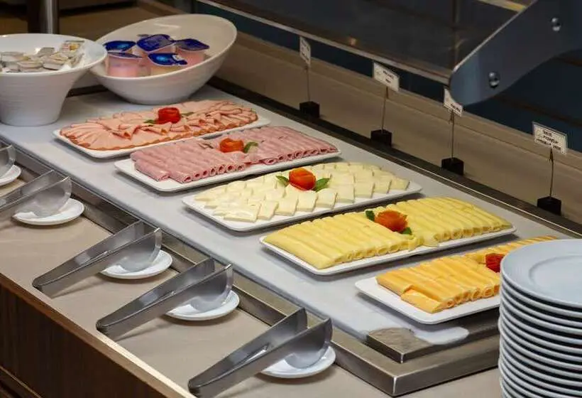 ホテル Hilton Garden Inn Itajai Praia Brava