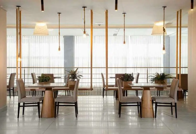 ホテル Hilton Garden Inn Itajai Praia Brava
