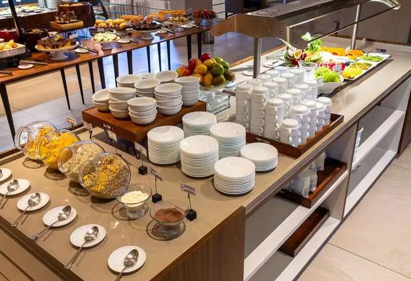 ホテル Hilton Garden Inn Itajai Praia Brava