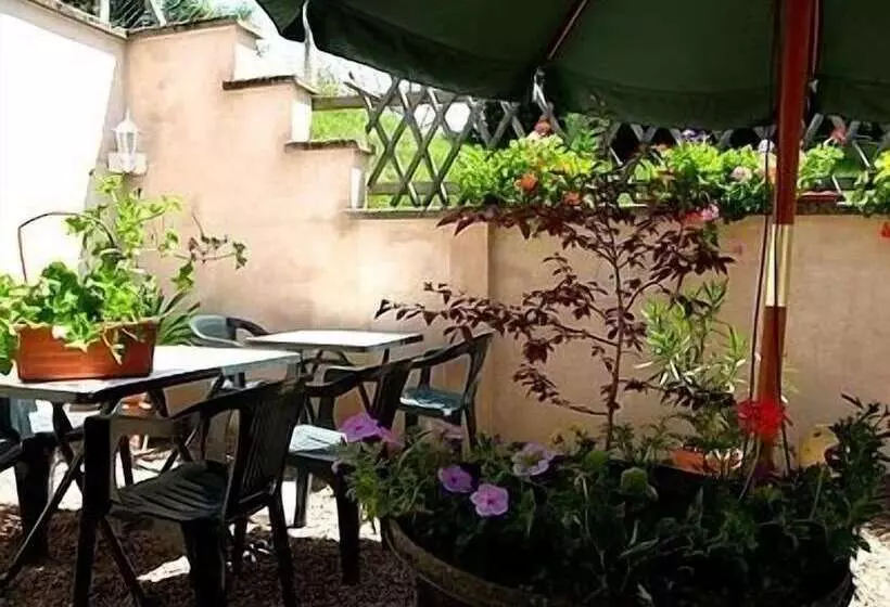 Hotelli Hôtel La Clairière