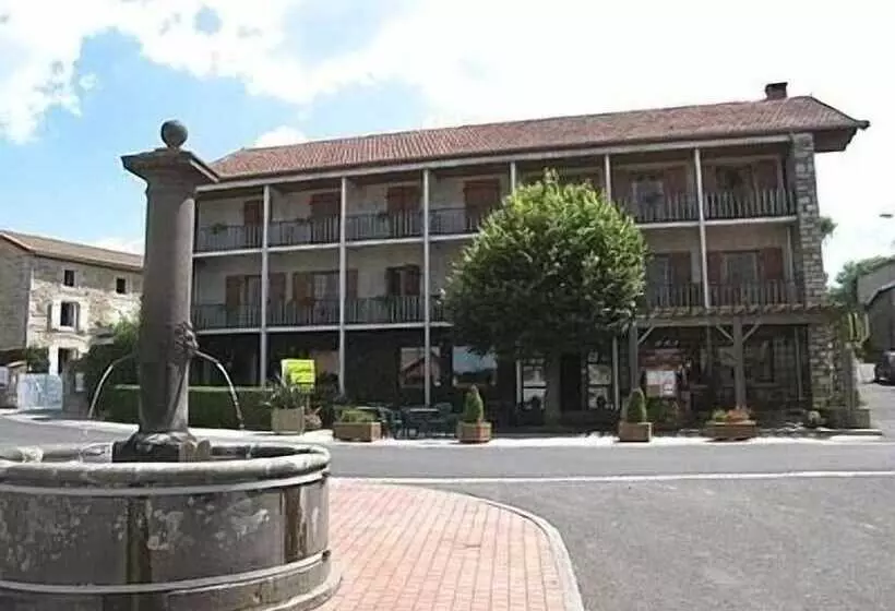 Hotelli Hôtel La Clairière