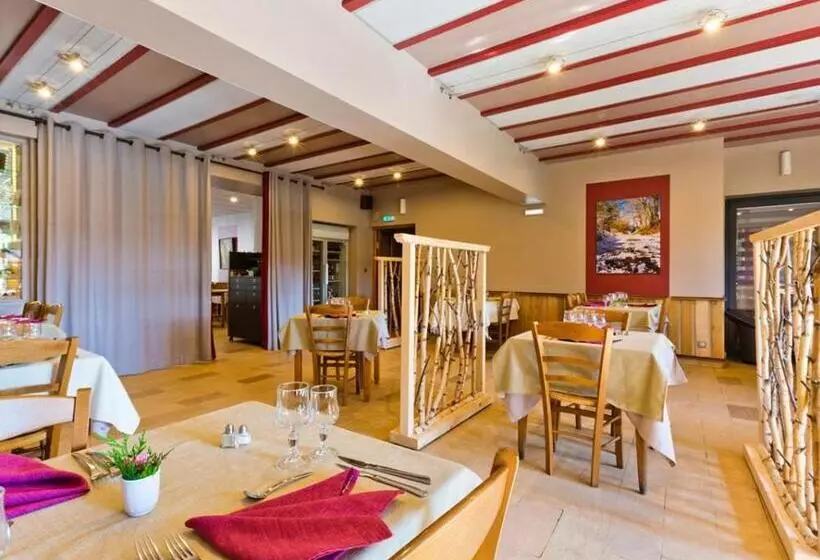 Hotelli Hôtel La Clairière