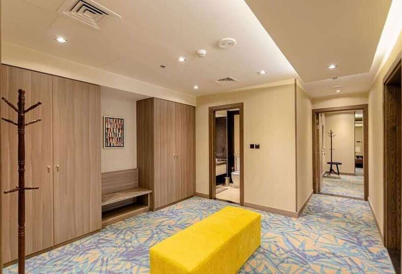 Mena Plaza Hotel Albarsha At The Mall