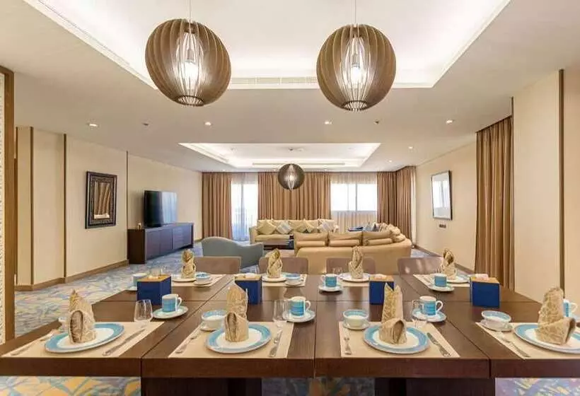 Mena Plaza Hotel Albarsha At The Mall