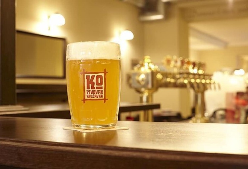 호텔 Ové Pokoje Kolčavka